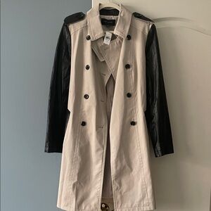 NWT! Ann Taylor Two-Tone Trench Coat in Cream and Black